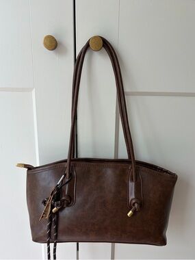 Chestnut Shoulder Bag